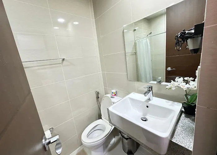 Relax And Unwind At Uptown Bgc Apartment Manila