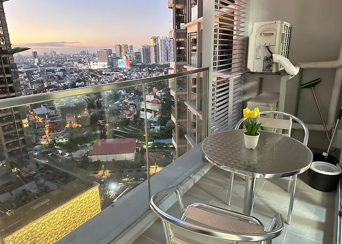 Relax And Unwind At Uptown Bgc * Manila